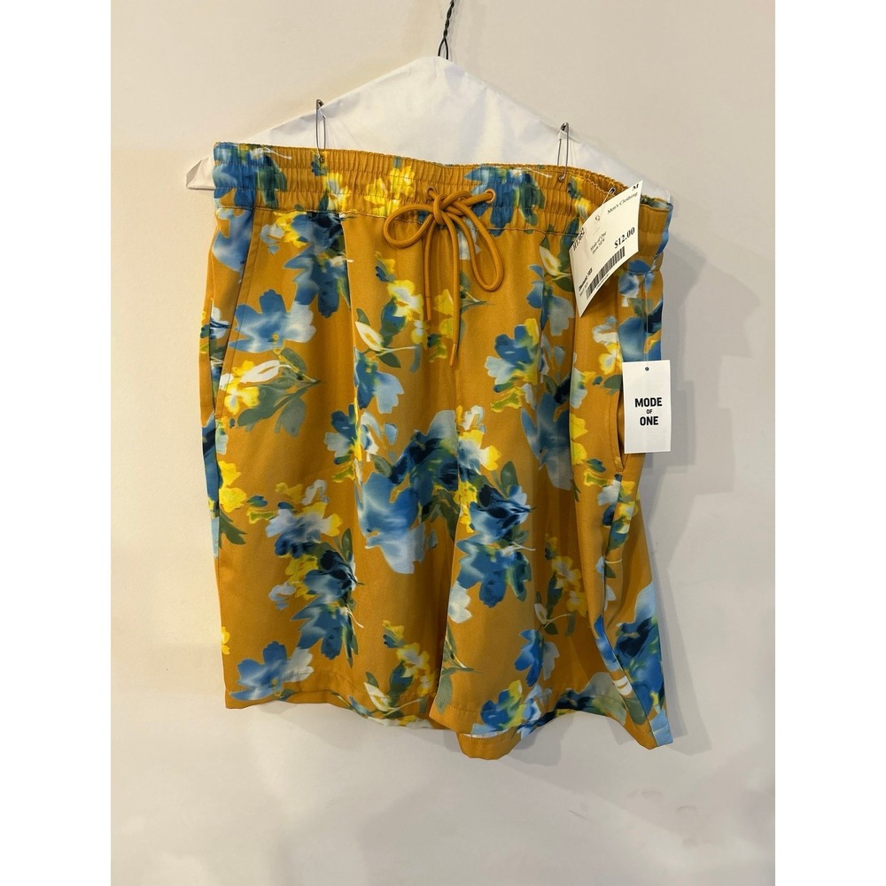 Mode of One NEW Men's Flower Yellow Shorts M